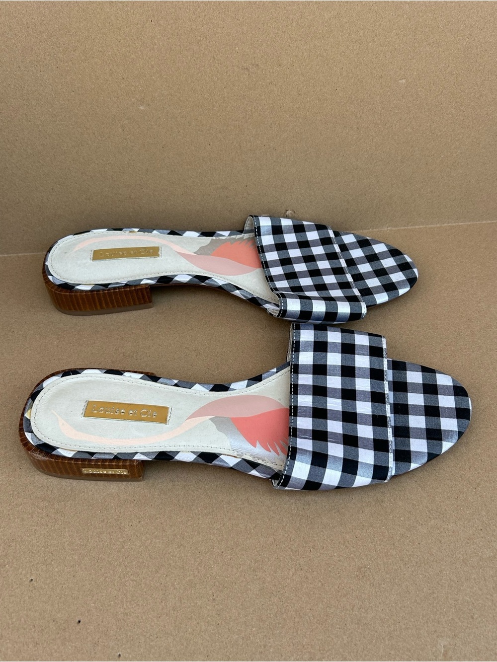 Louise et Cie Aydia Gingham Checkered Sandals 8M Black White Minimalist NWOT